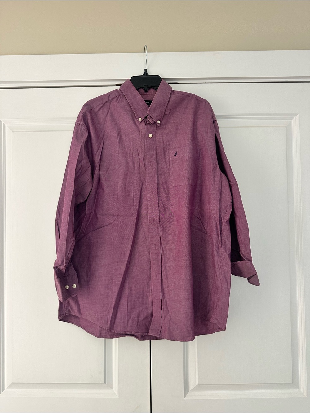 Nautica Men's Button-Down Shirt in Mauve / purple / pink